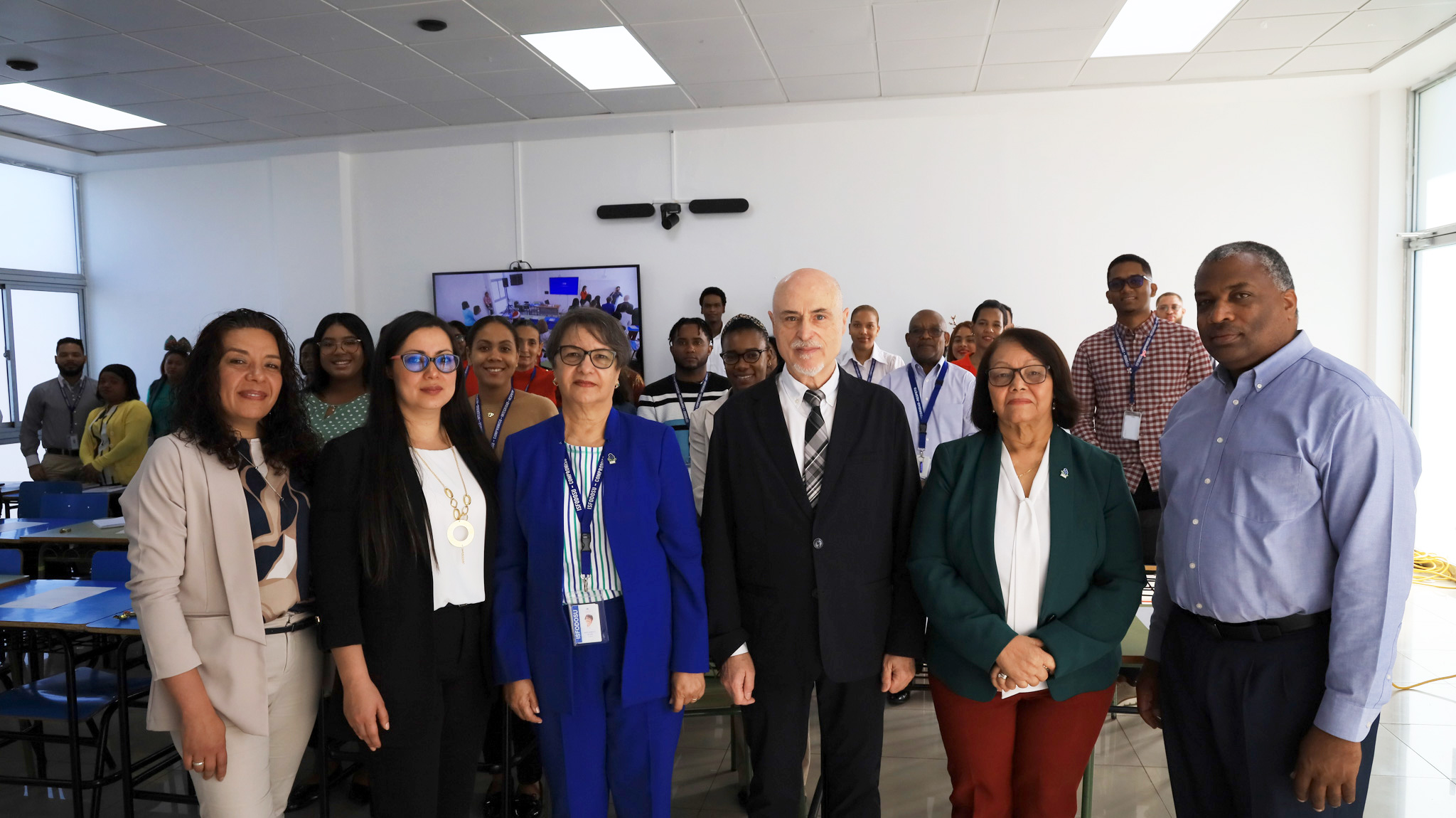 Foto de consultoría ISFODOSU